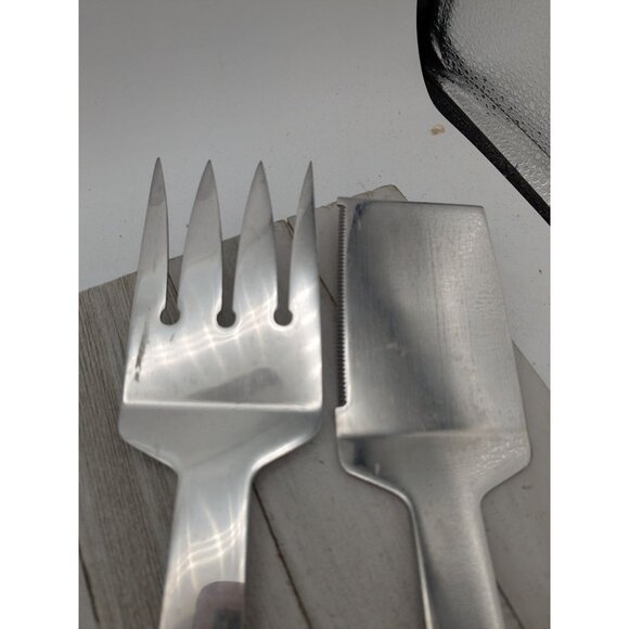 Set of 2 Vintage Vernco BBQ Utensils Fork/Can Opener Spatula/Bottle Opener Tongs - Picture 7 of 10